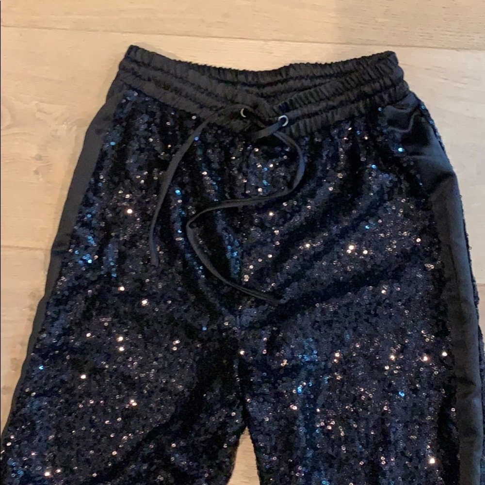 Sequined jogger